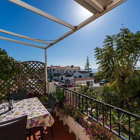 Limoneros 26 * Nerja