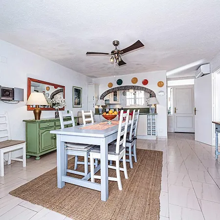 Limoneros 26 * Nerja